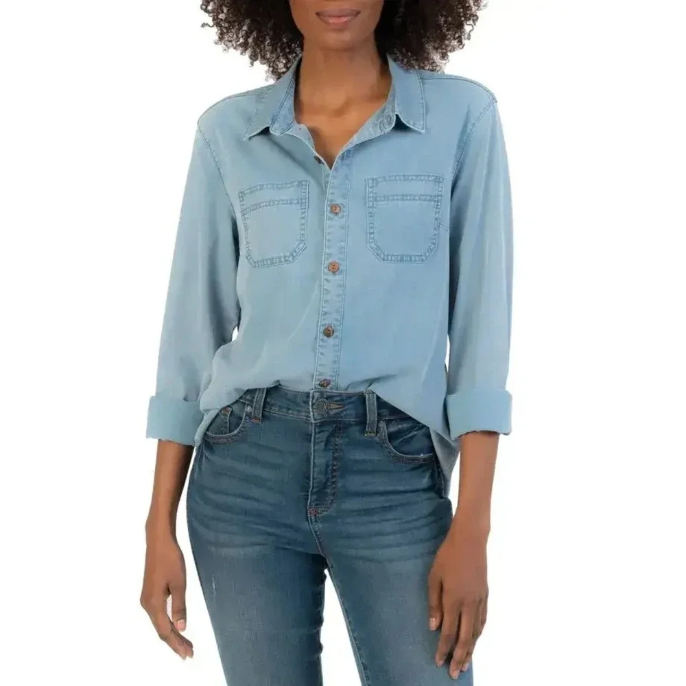 Kut from the Kloth Linda Denim Button-Up Shirt, Soft & Cozy, Size M - Picture 1 of 6